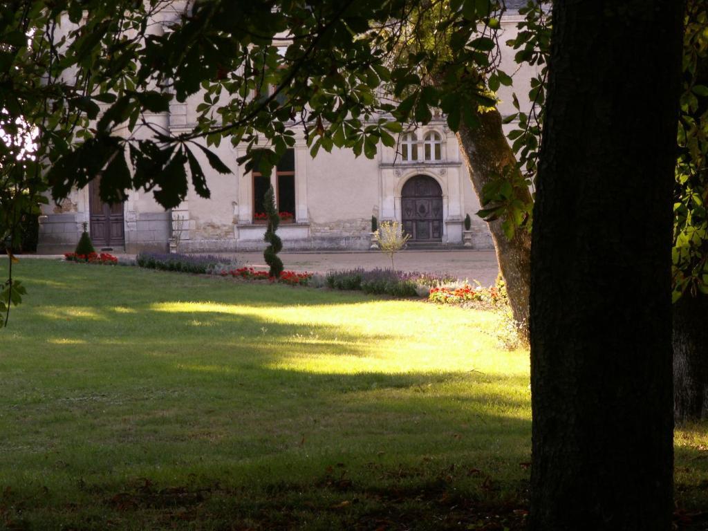 Chateau De La Court D'Aron Saint-Cyr-en-Talmondais Eksteriør bilde